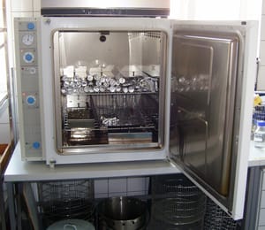 Nidek 23L Class B autoclave